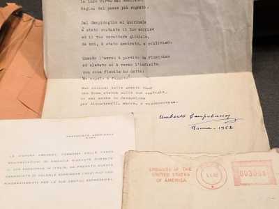 Il 10 marzo del 1962 Umberto fu anche scelto per accompagnare la first lady statunitense Jacqueline Kennedy in visita ai monumenti e le bellezze della Capitale. A memoria di quel giorno i nipoti conservano una toccante poesia scritta dall�artista a lei dedicata, oltre alla lettera di ringraziamento dell�ambasciata americana